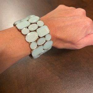Stretchy bracelet